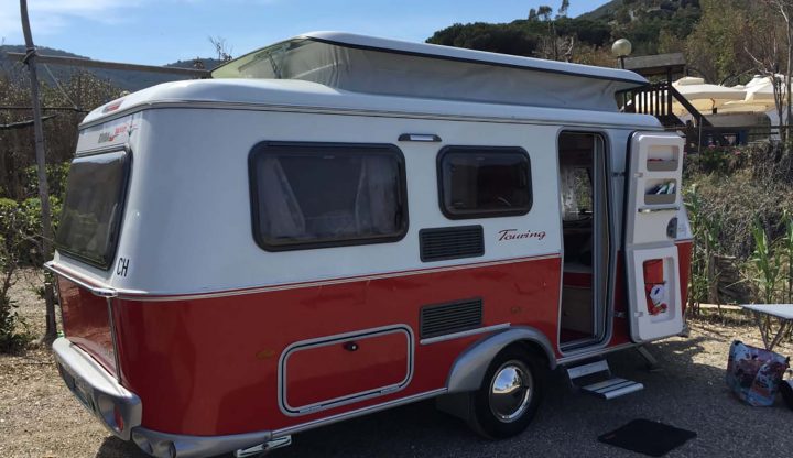mycamper wohnwagen caravan touring rot troll tockabilly