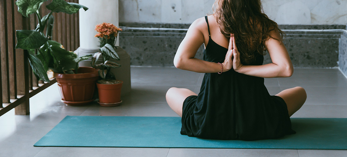 corona yoga was machen zuhause sport workout