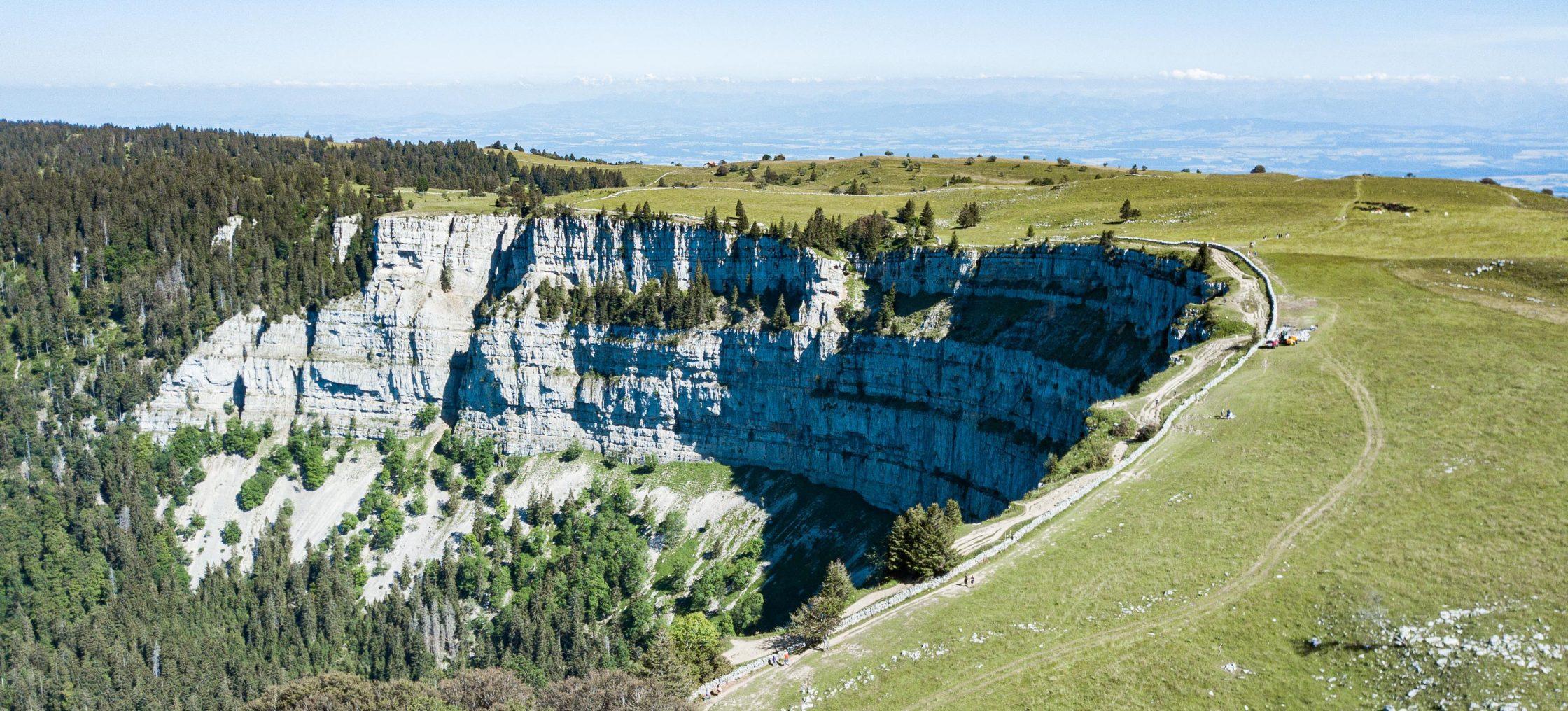 guide neuenburgerssee creux du van