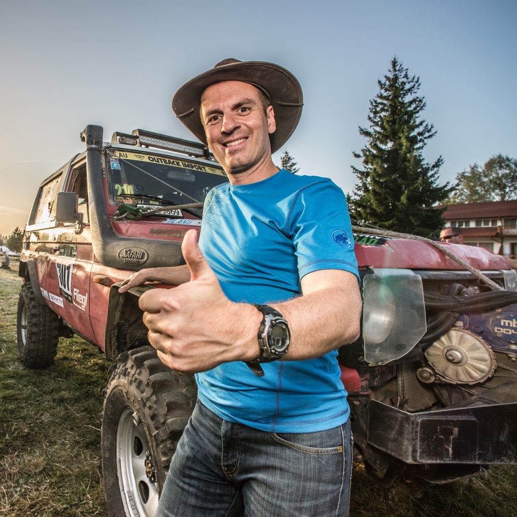roland-brack-rallye-jeep-sonnenuntergang-