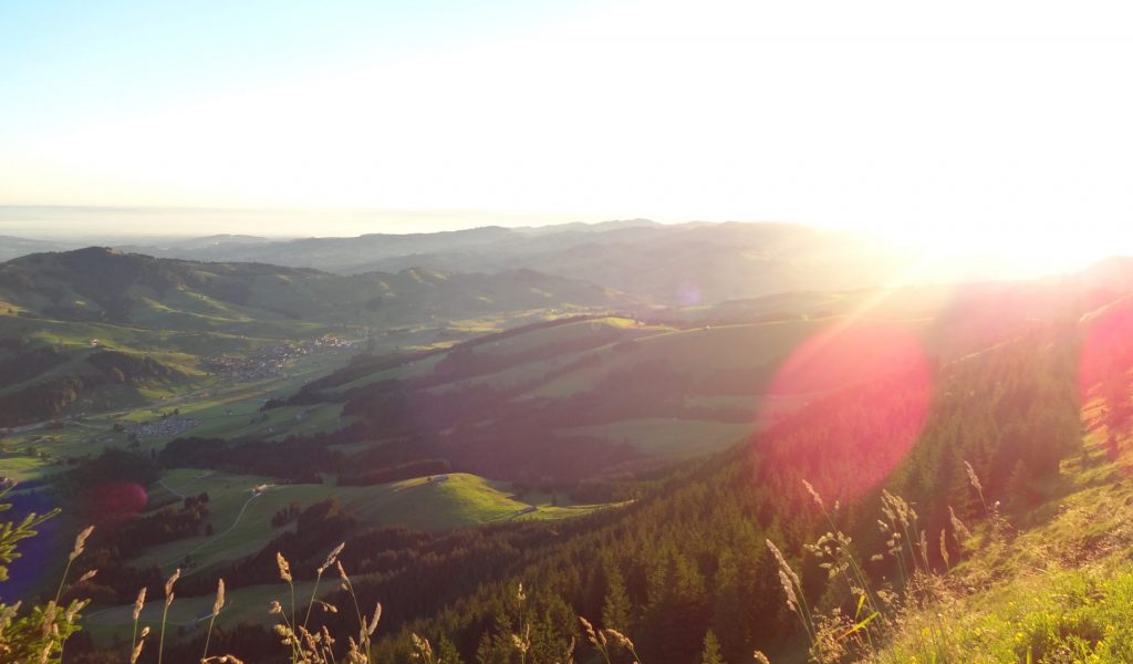 barfussweg-gontent-wanderung
