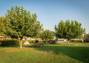 sitzplaetze camping les grangettes scaled