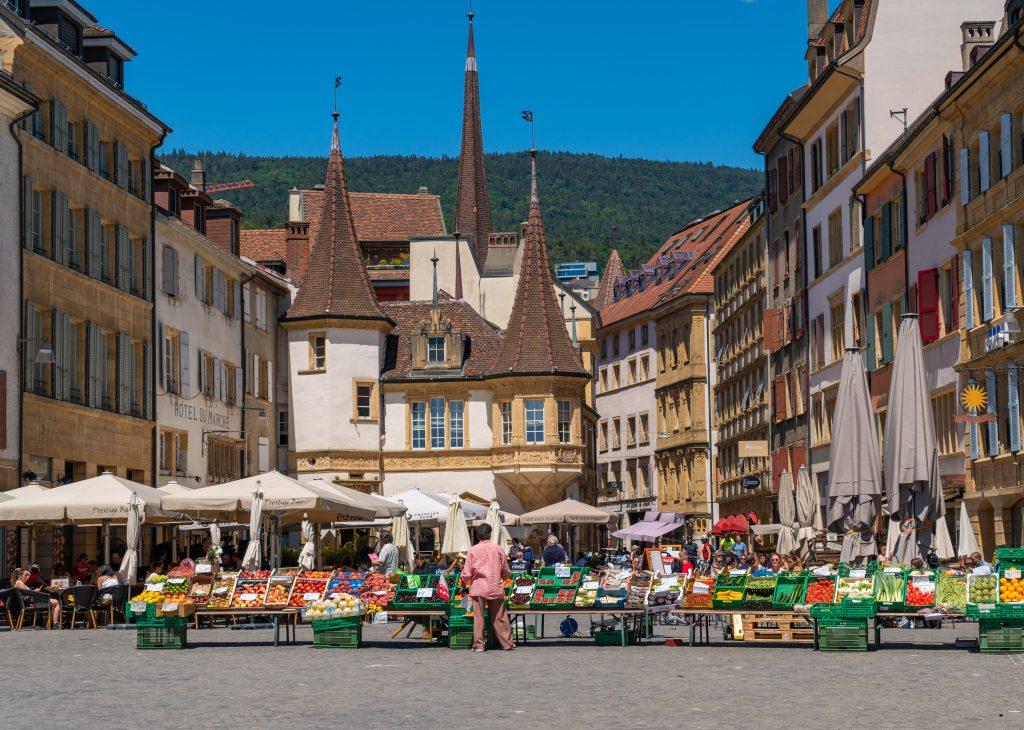 marche-neuchatel marktplatz-neuchatel