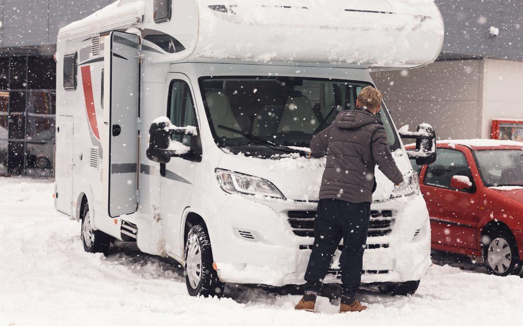 wohnmobil-einwintern