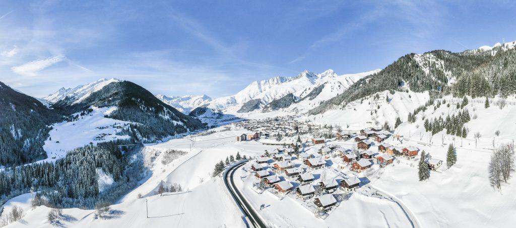 camping-d-hiver-grisons-sedrun Camping d'hiver, paysage en hiver à Sedrun