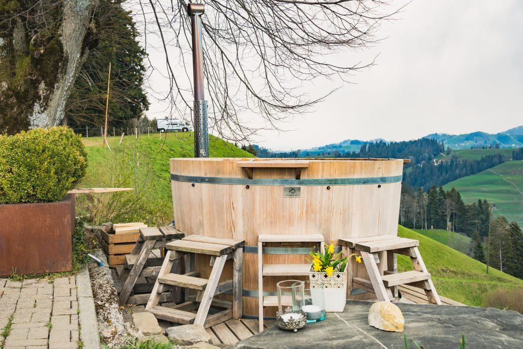 nomady-napfgebiet-hot-tub (1) nomady napfgebiet hot tub