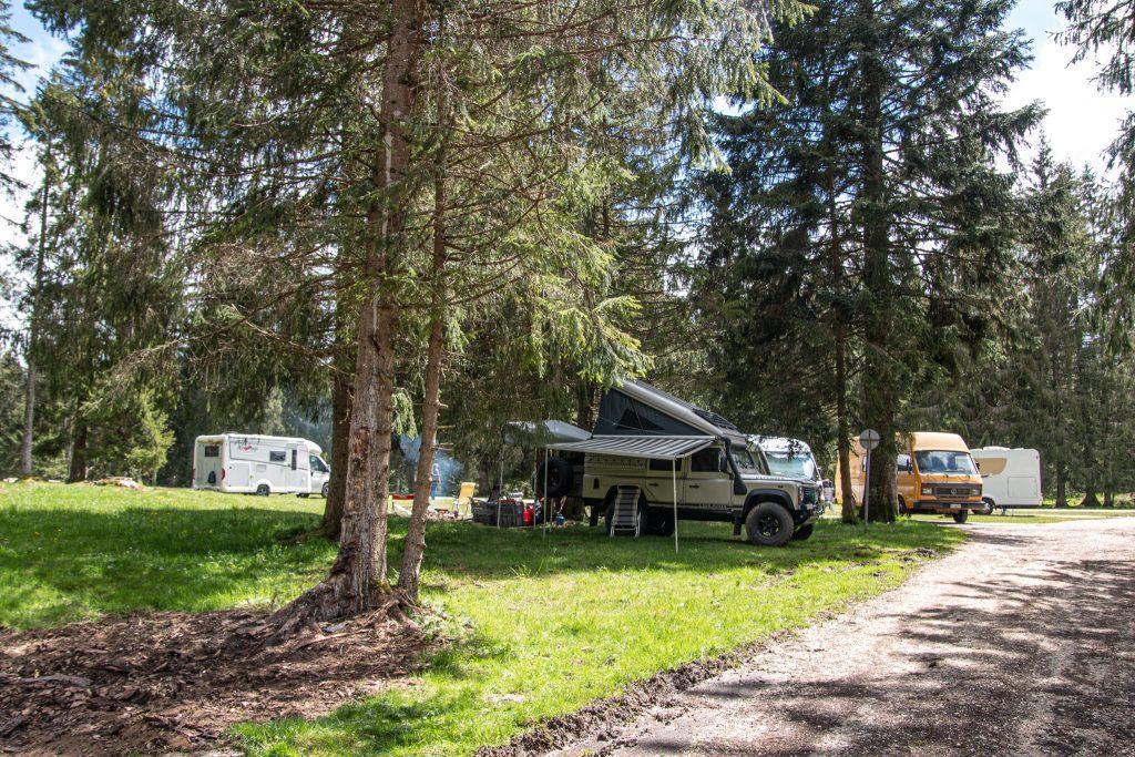 stellplatz jura schweiz le bemont