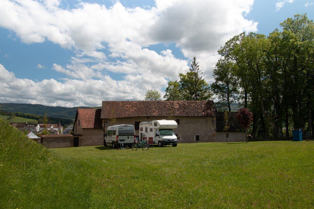 stellplatz jura schweiz porrentruy chateau