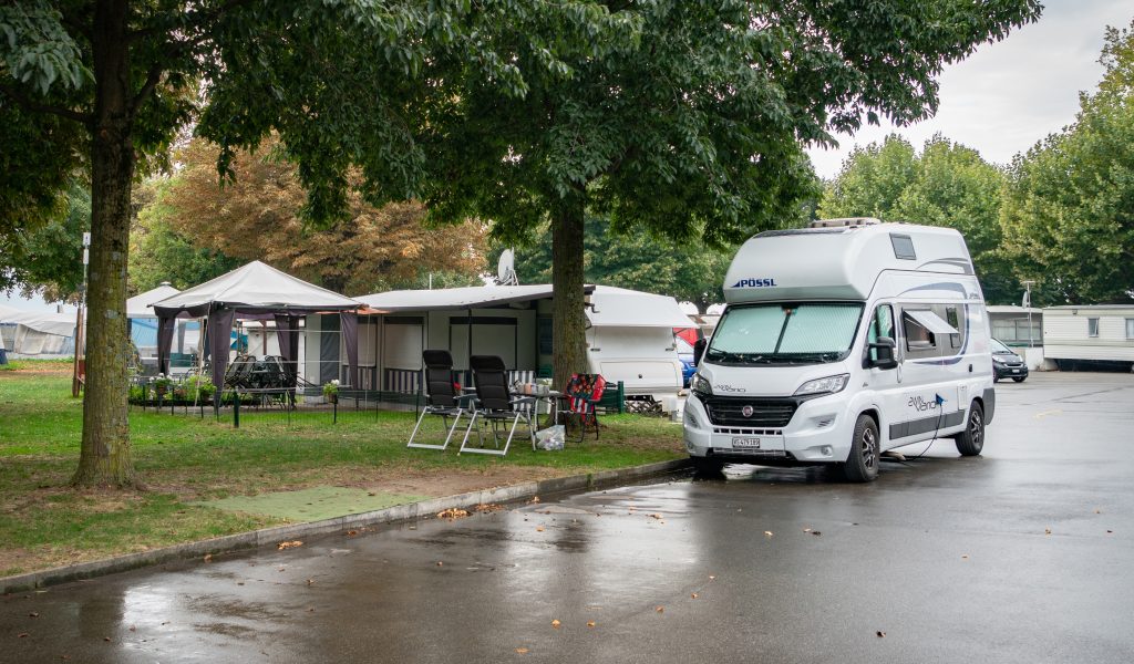 camping-lac-leman-emplacement-la-pichette camping lac leman emplacement la pichette
