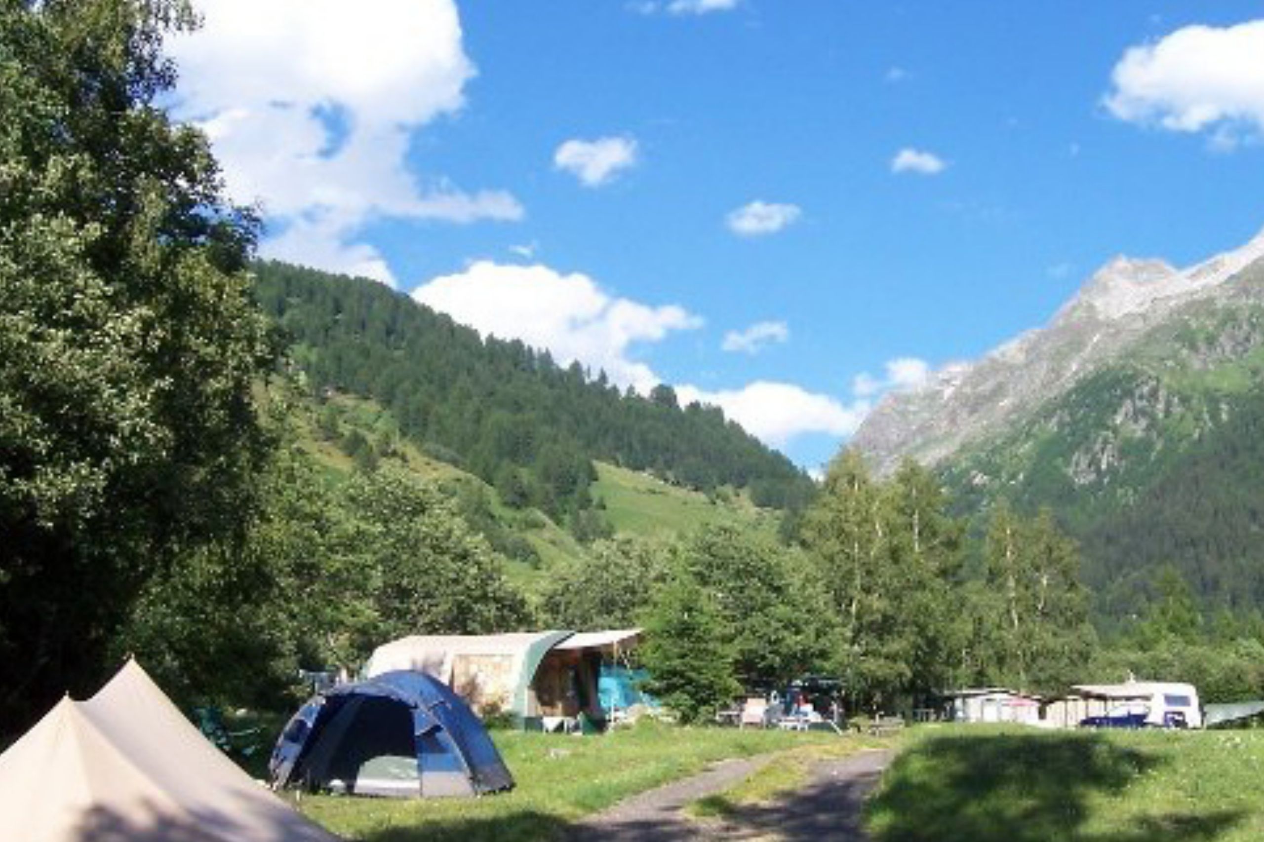 Der Camping Giessen ist bekannt für seine vielen Stammgäste - was für seine Gastfreundschaft spricht.