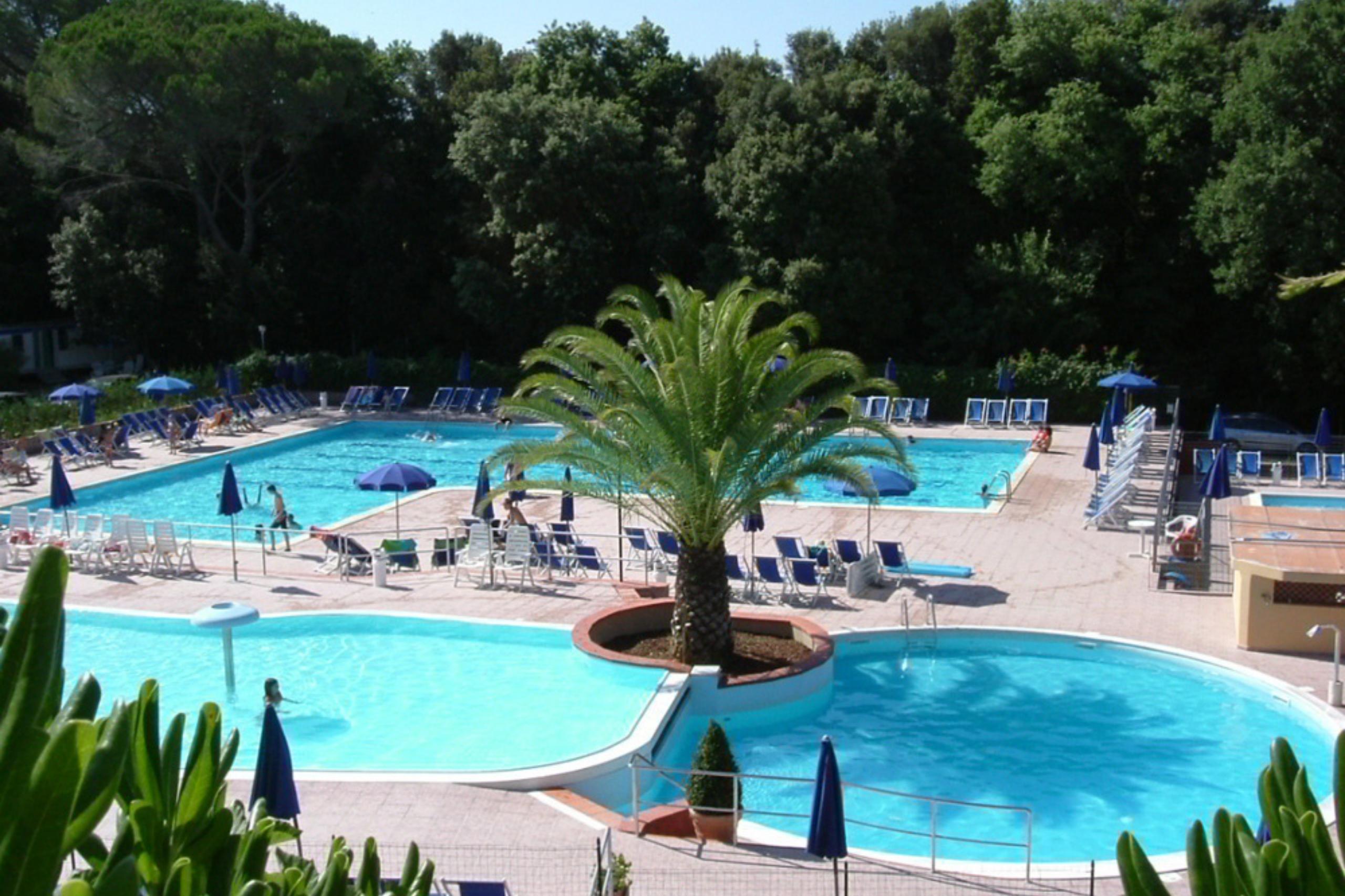 Camping_Blucamp (3) Im Sommer ist am Pool des Camping Valle Gaia so einiges los, in der Zwischensaison kann man hier auch mal mit weniger Menschen entspannen.