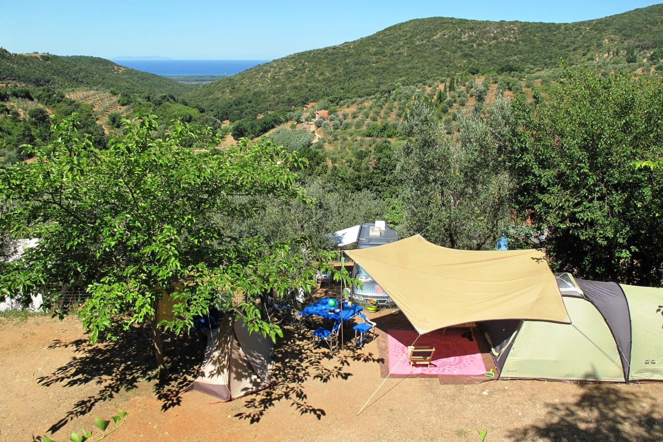 Camping_Toskana_Esperidi_5 Die Stellplätze liegen im Blucamp mitten in der Natur. Copyright: Camping BluCamp