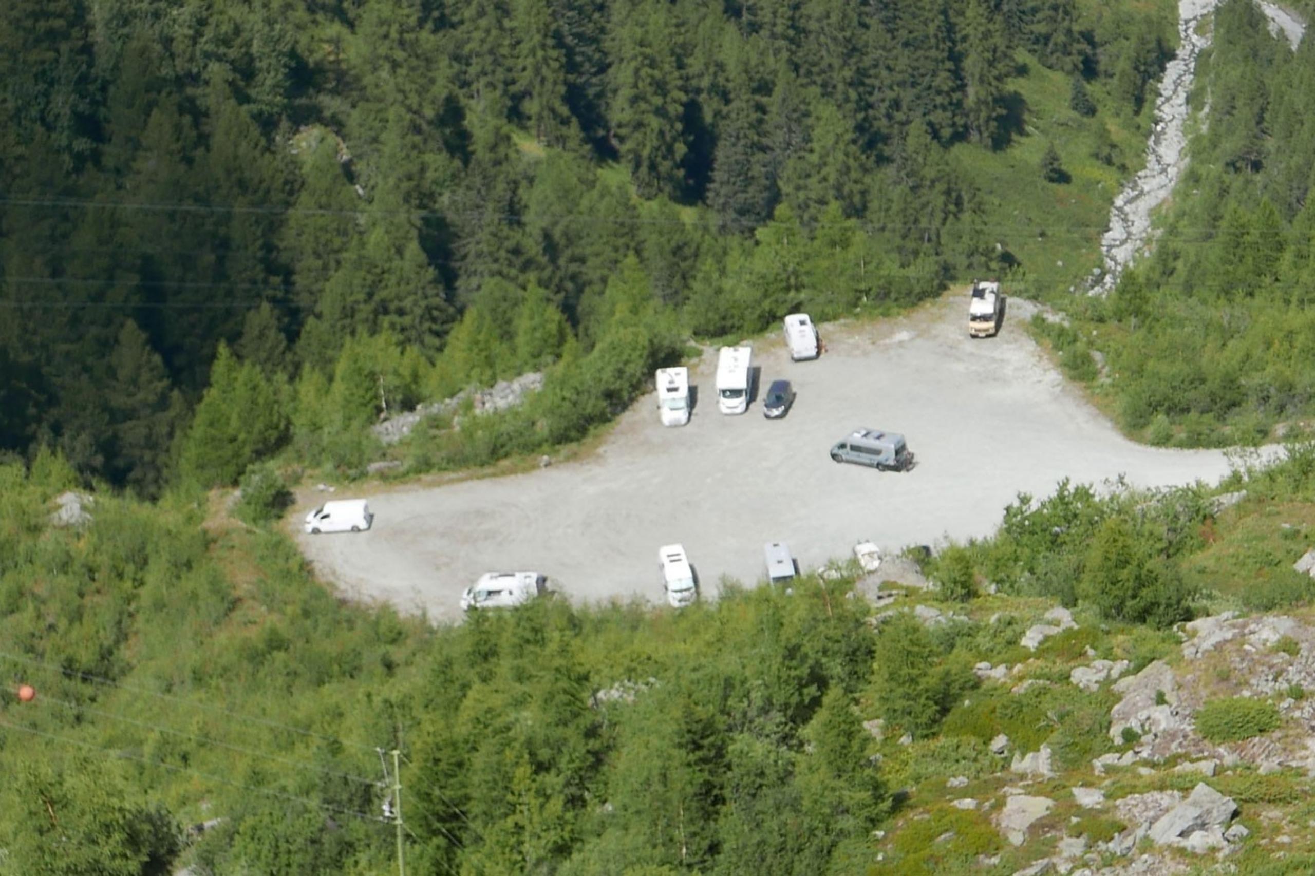 Der perfekte Stellplatz, um die Grande-Dixence Region zu erkunden. 
