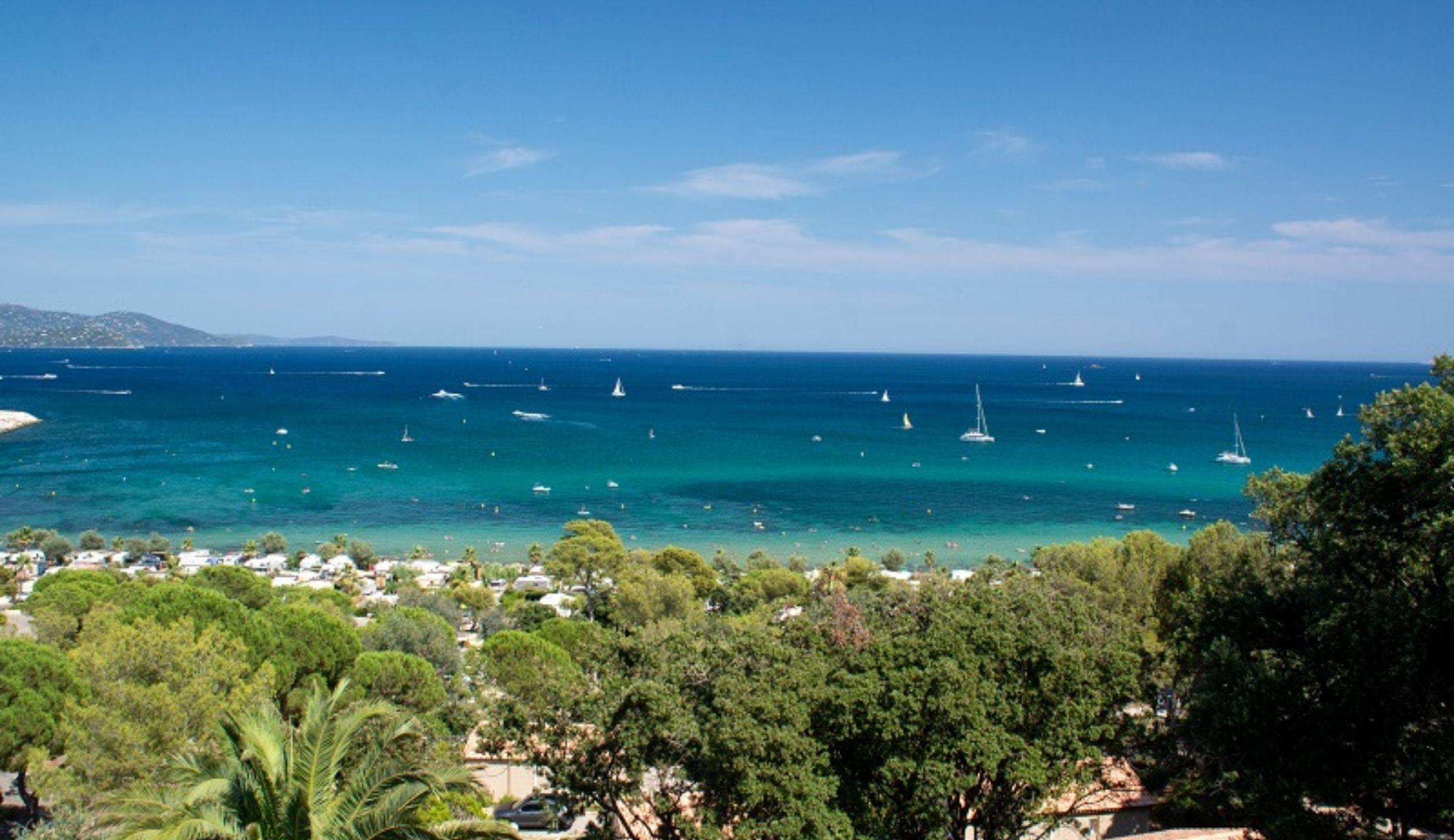 Die schönsten Campingplätze in Südfrankreich am Meer findest du in diesem Beitrag.