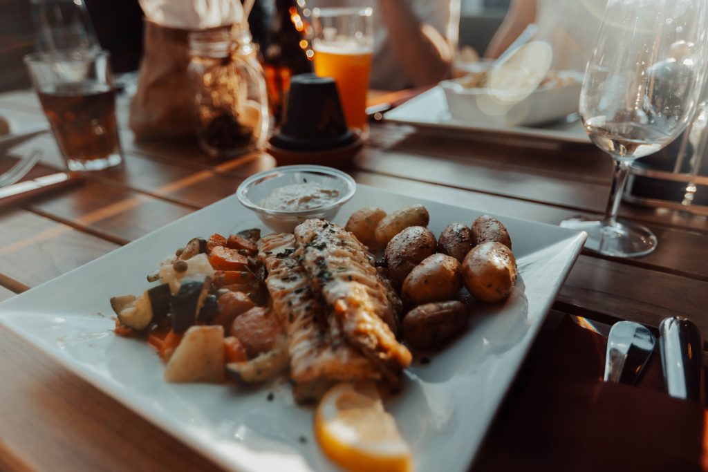camping alpenblick essen im restaurant