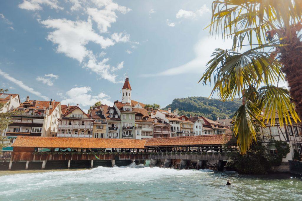 stadt thun aarescheusen